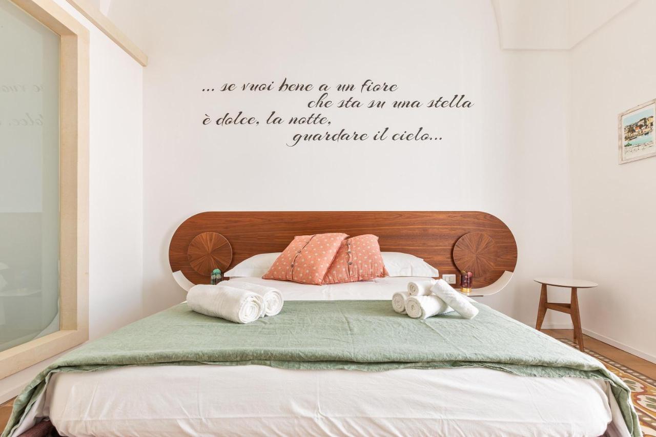 B&B Palazzo Flora Collepasso Luaran gambar