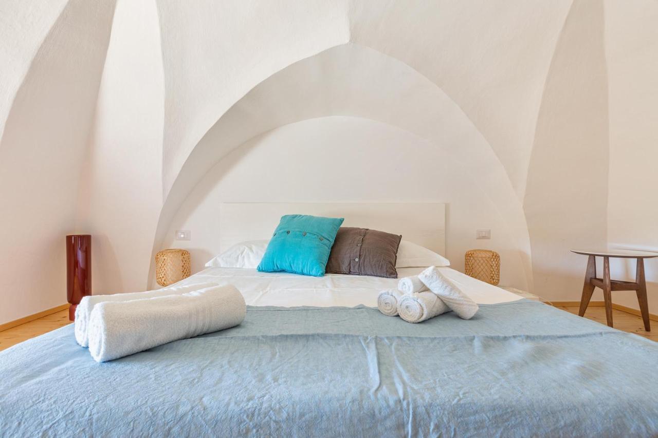 B&B Palazzo Flora Collepasso Luaran gambar