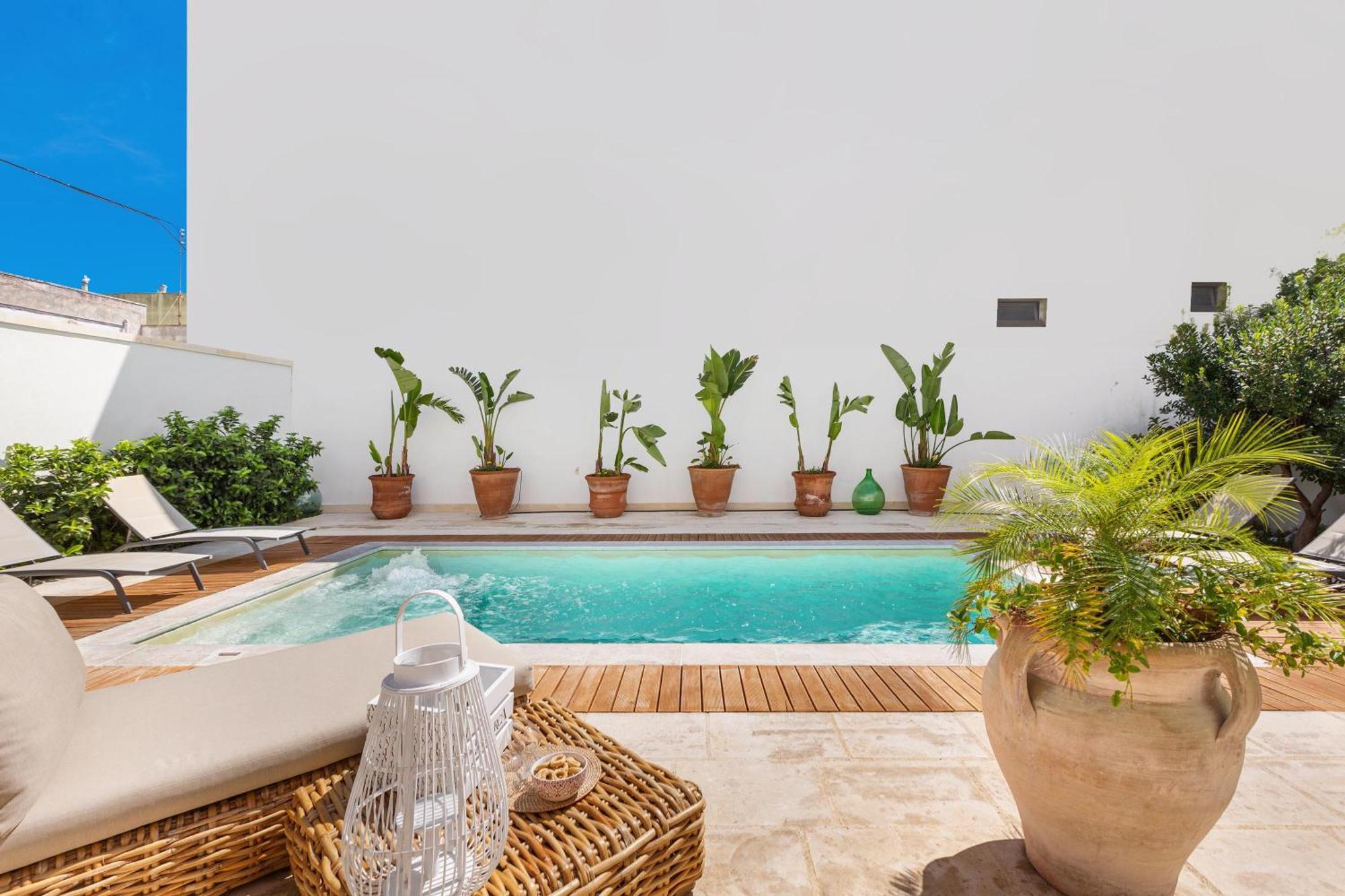 B&B Palazzo Flora Collepasso Luaran gambar